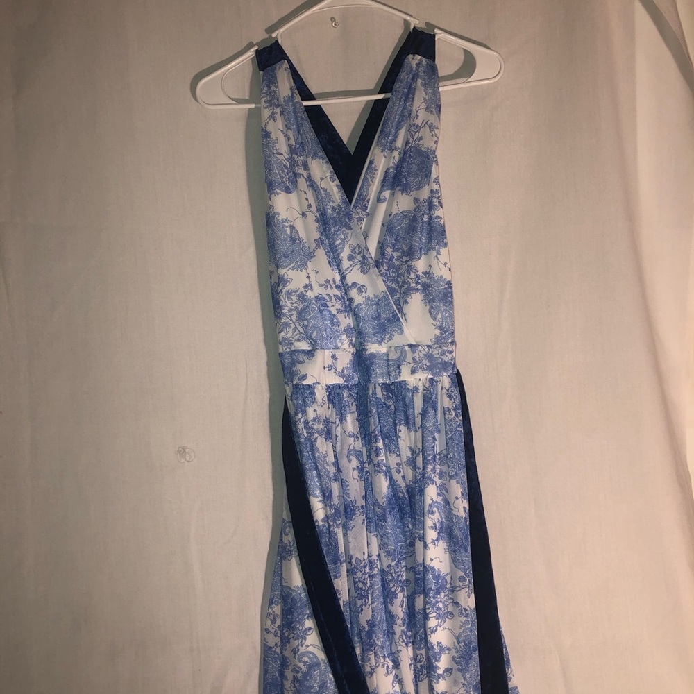 Cross back dress